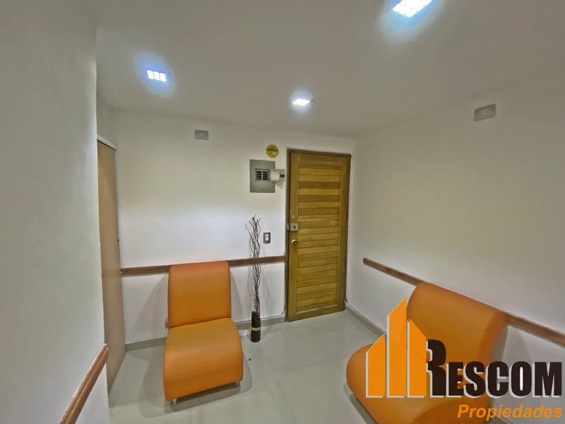 Oficina-Consultorio disponible para Arriendo en Medellín Centro Foto numero 1